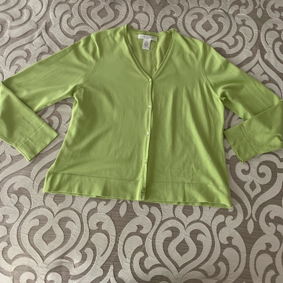 Light green cardigan sweater - Picture 1 of 2